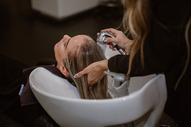 Peluquería que utiliza los servicios combinados de TUU Reserva 